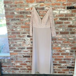 Christina Wu Celebrations 22064 Long Sleeve Dress Taupe Size‎ 16